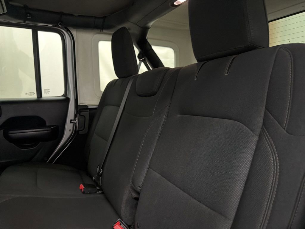 Used 2018 Jeep Wrangler Unlimited Sport S image 20
