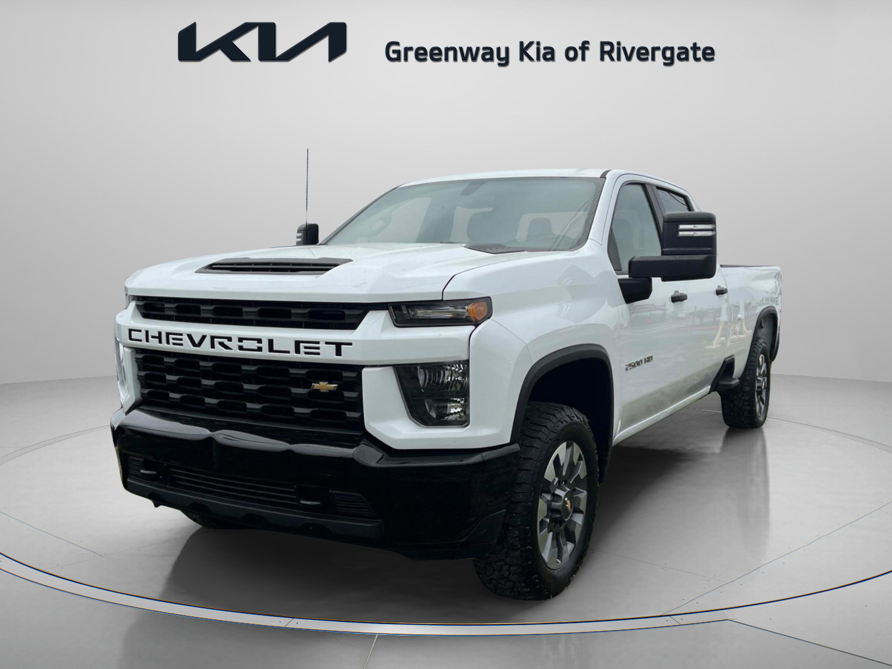 Used 2023 Chevrolet Silverado 2500 Custom image 3