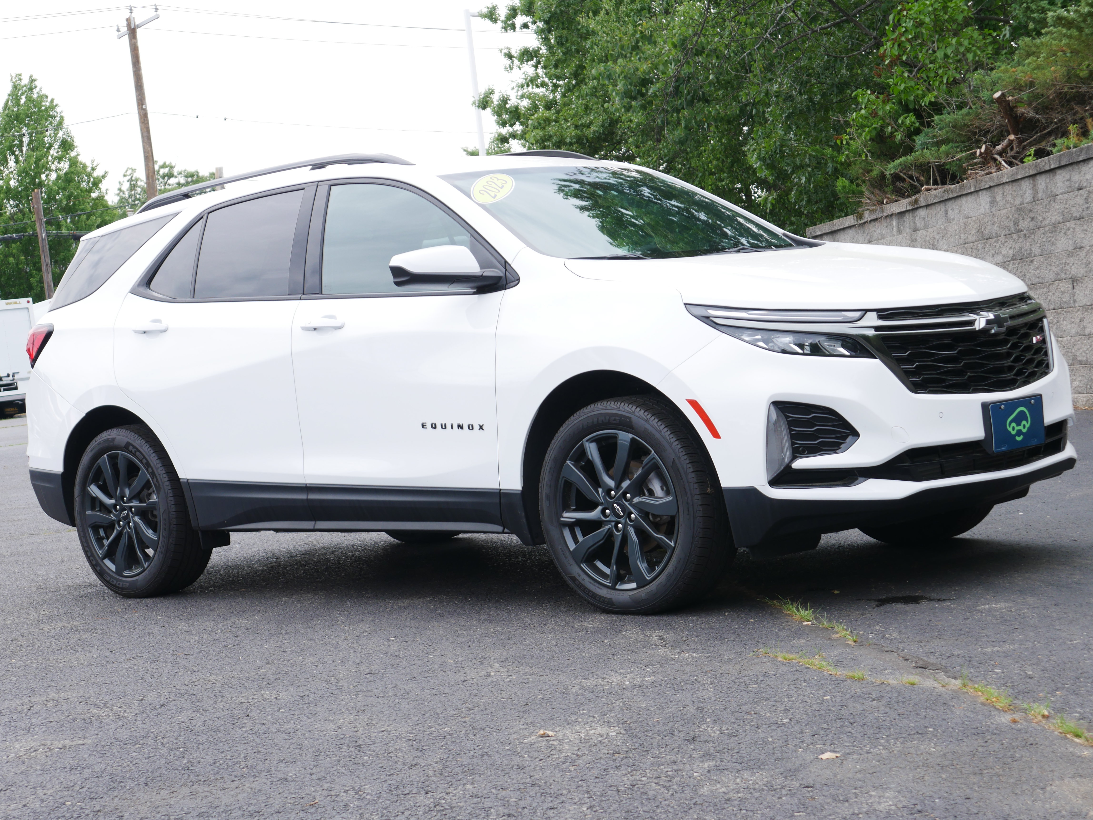Used 2023 Chevrolet Equinox RS AWD/4WD image 9