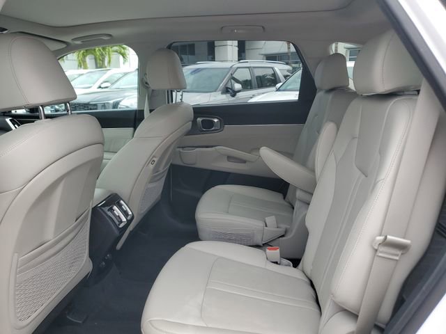 Certified 2023 Kia Sorento SX image 8