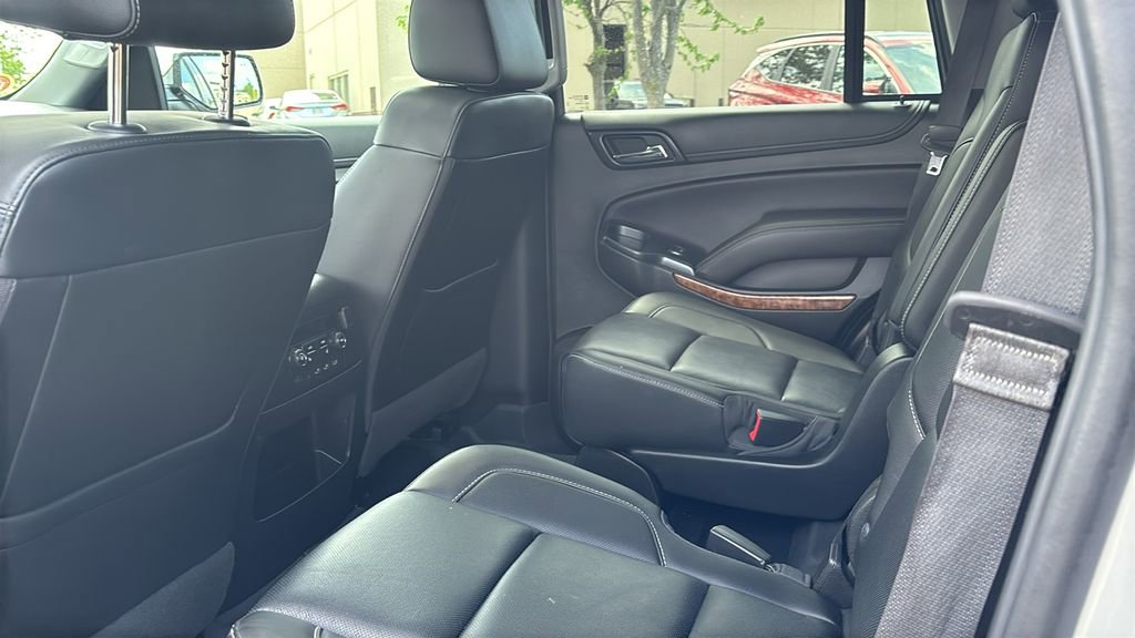 Used 2018 Chevrolet Tahoe Premier AWD/4WD image 30