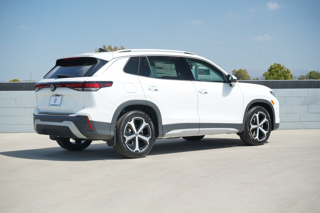 New 2026 Volkswagen Tiguan SE FWD image 5