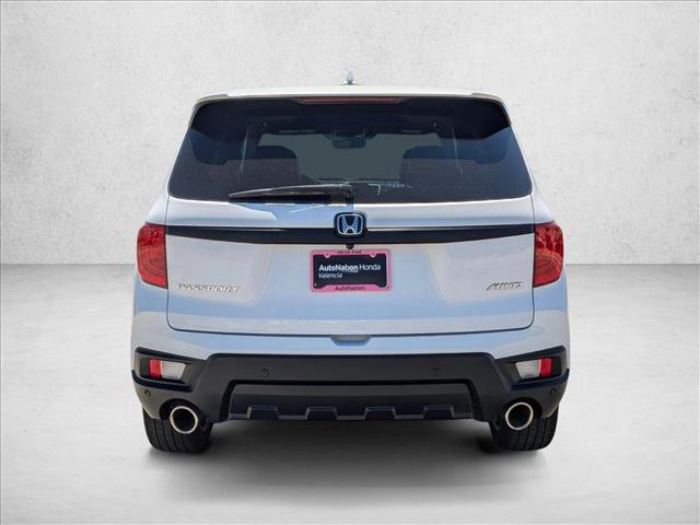 Used 2023 Honda Passport EX-L image 7