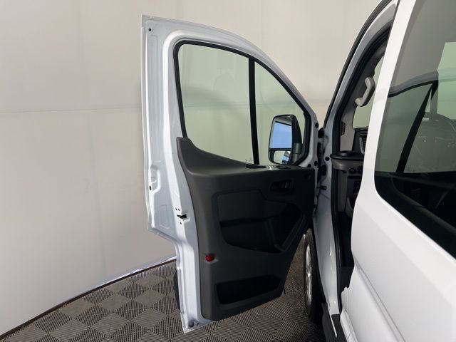 Used 2024 Ford Transit 350 XLT image 14