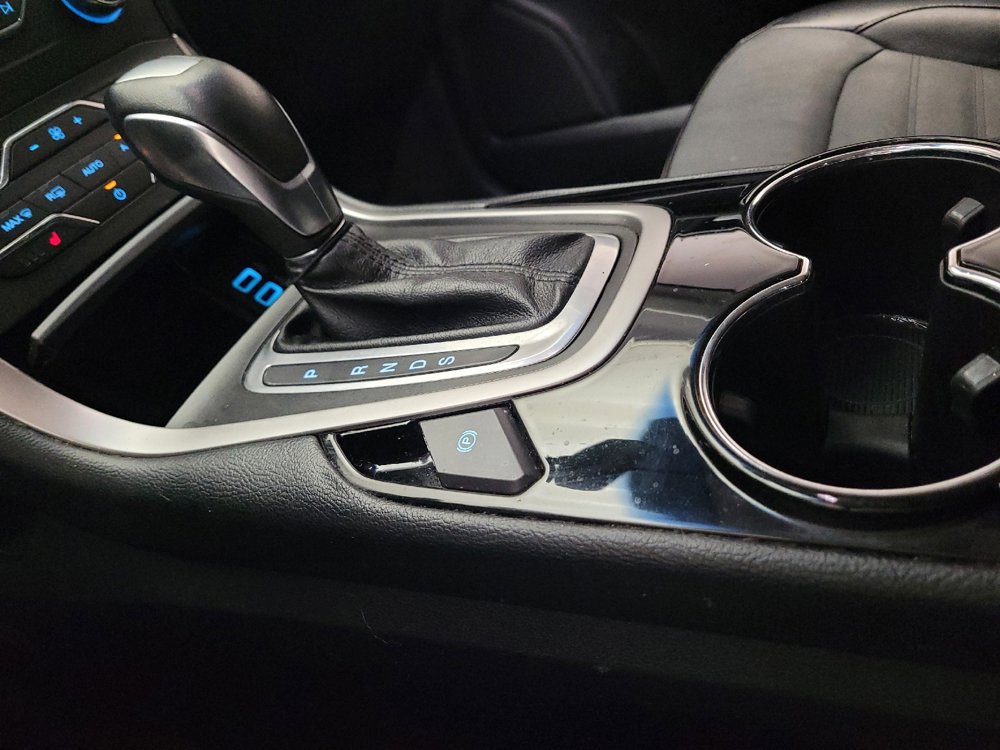 Used 2018 Ford Edge SEL w/ Equipment Group 201A FWD image 26