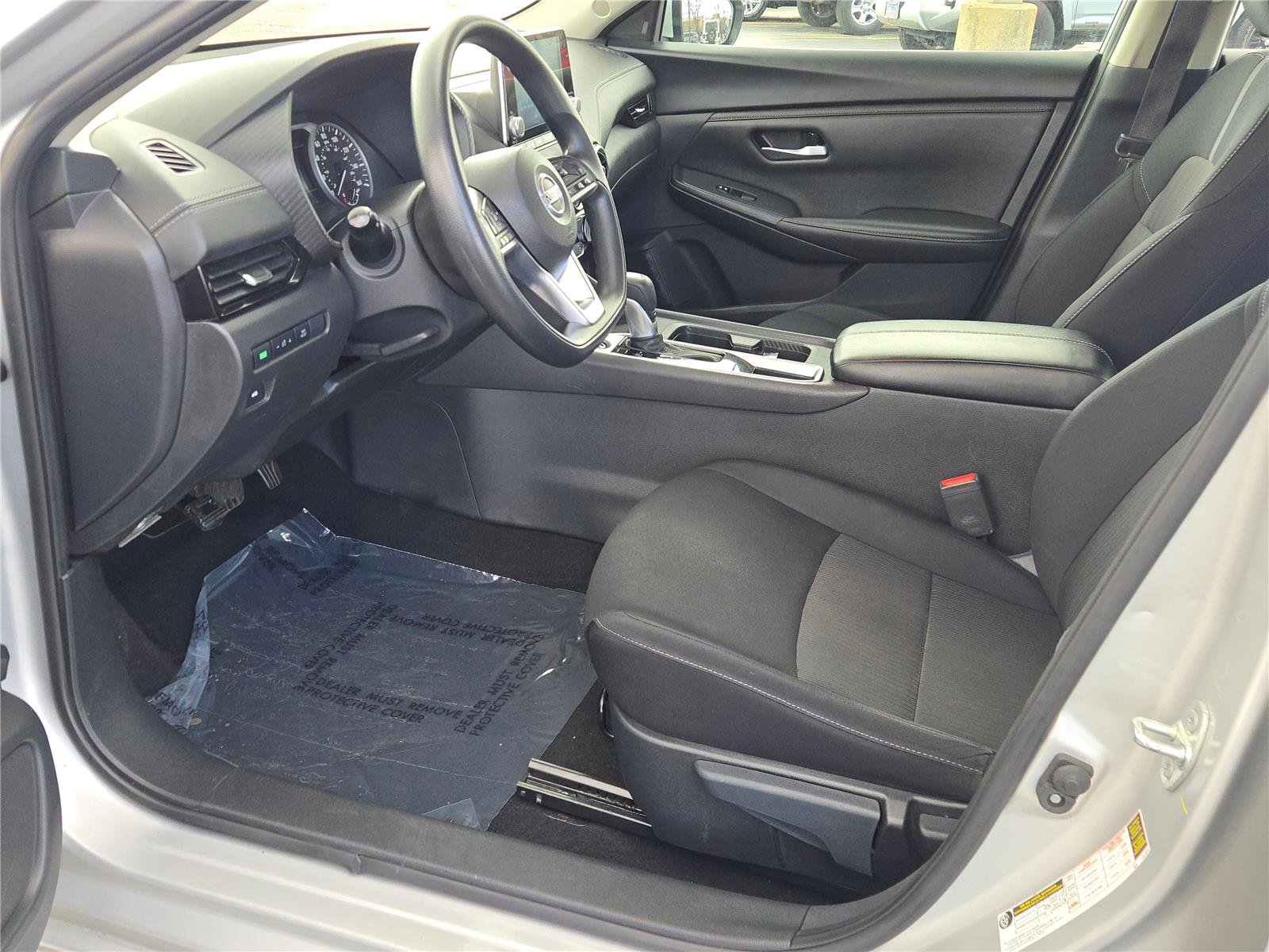 Used 2023 Nissan Sentra SV image 25