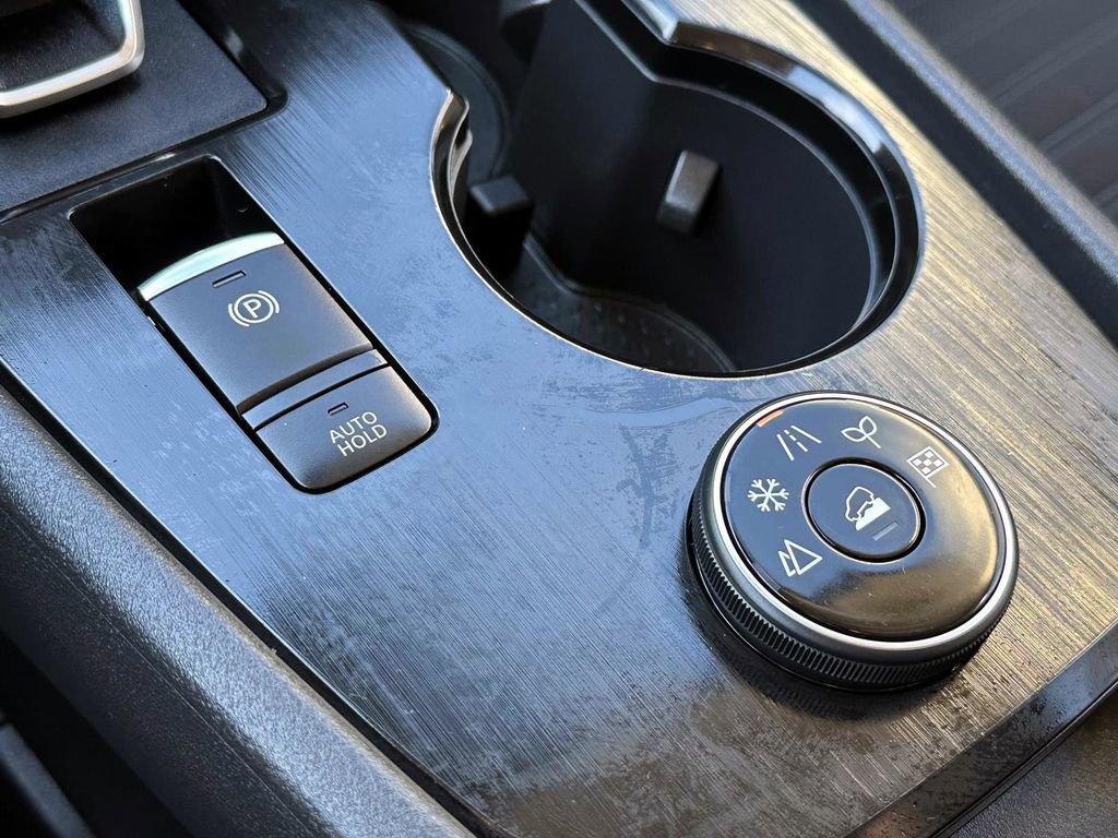 Certified 2025 Nissan Rogue SV w/ Rock Creek Premium Package image 32