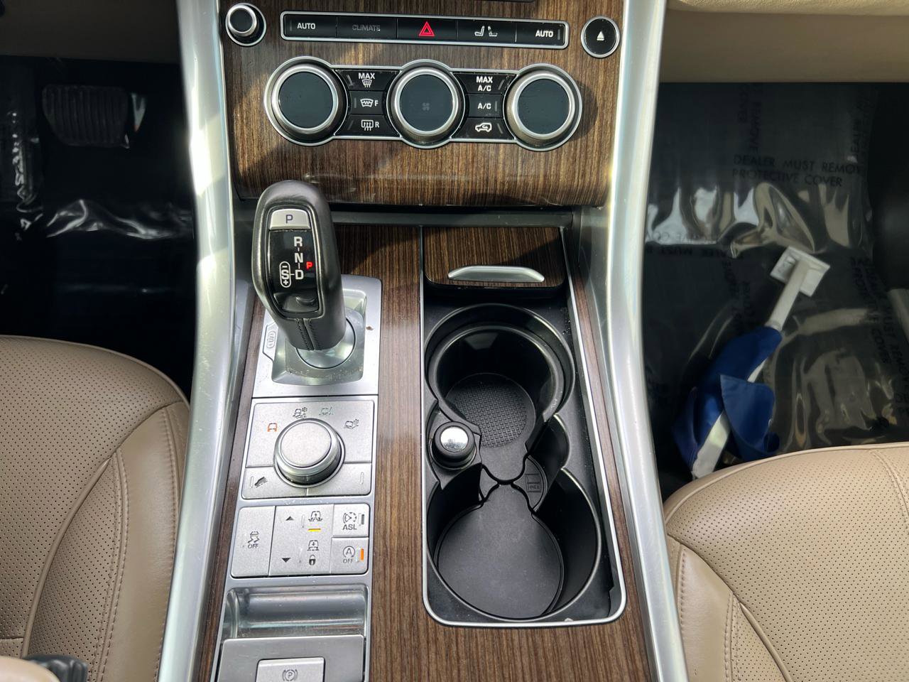 Used 2015 Land Rover Range Rover Sport HSE image 22