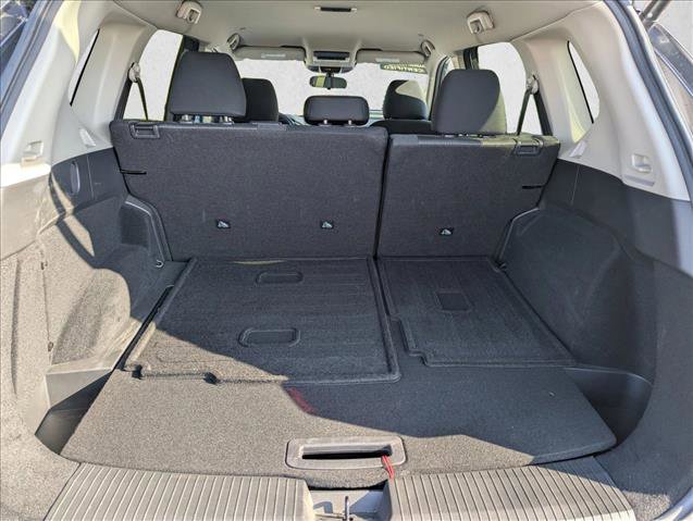 Used 2024 Nissan Rogue SV AWD/4WD image 29