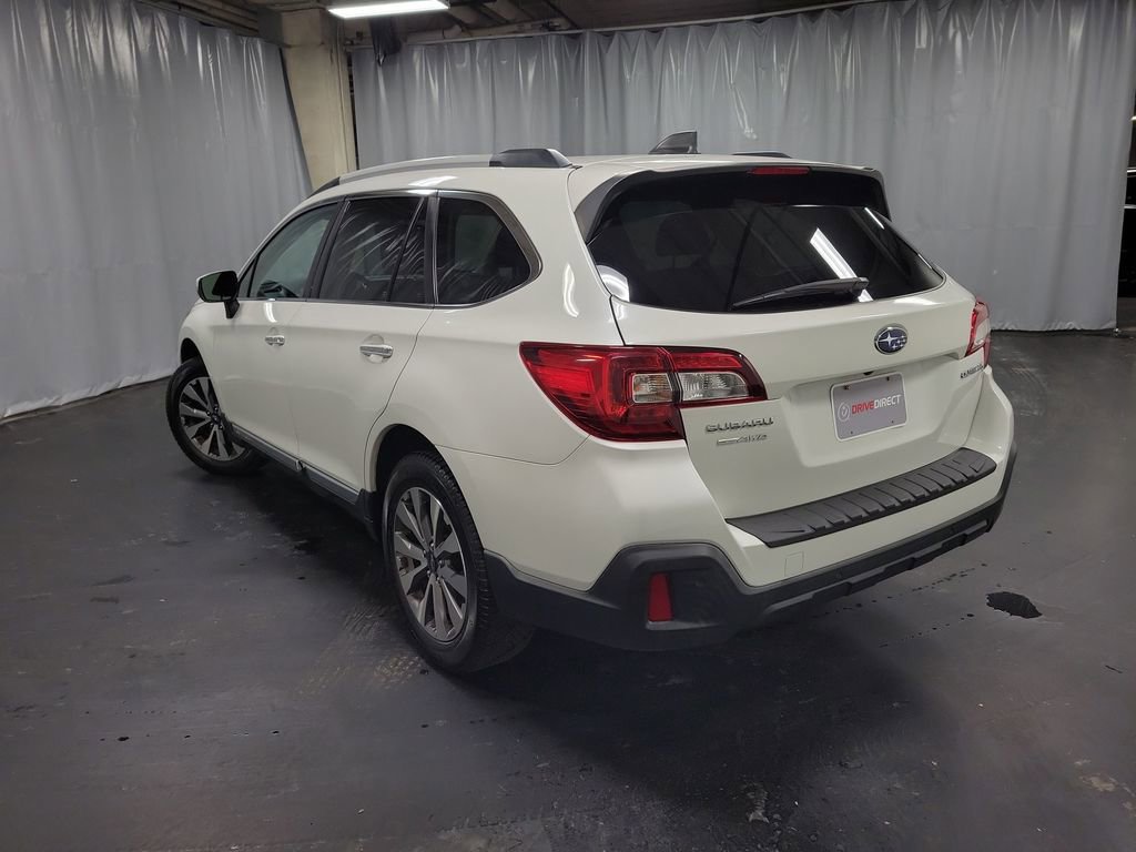 Used 2019 Subaru Outback 2.5i Touring image 7