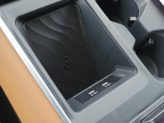 Used 2025 Nissan Armada SL w/ Captain's Chari Seat Package RWD image 28