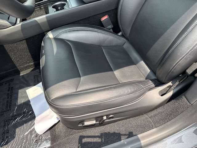 Used 2025 Tesla Model 3 Long Range RWD image 13