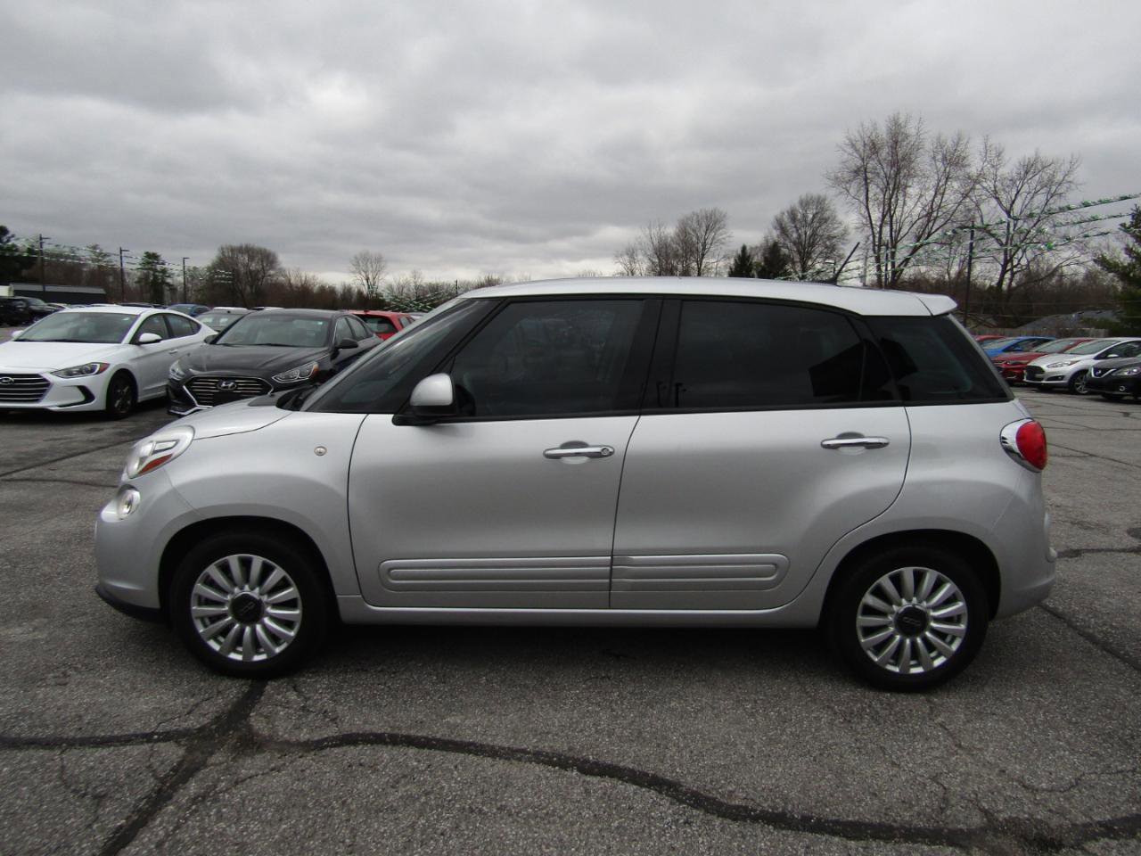 Used 2014 FIAT 500L Easy image 4