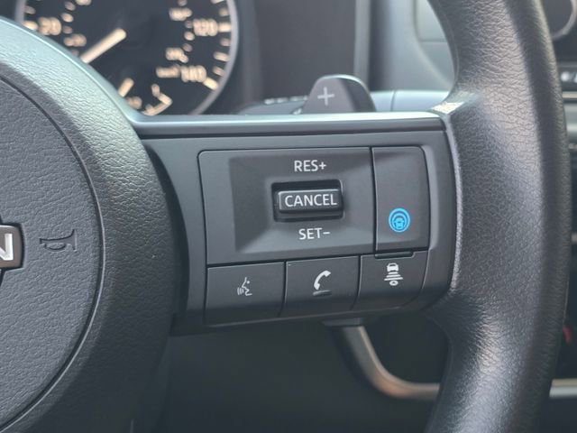 Used 2024 Nissan Rogue SV image 27