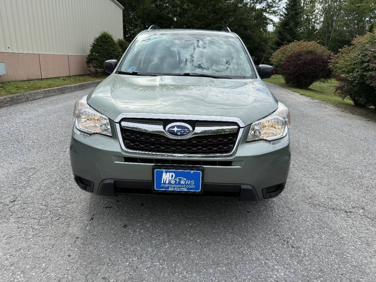 Used 2015 Subaru Forester 2.5i w/ Alloy Wheel Package AWD/4WD image 3