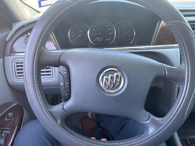 Used 2007 Buick LaCrosse CXS FWD image 9