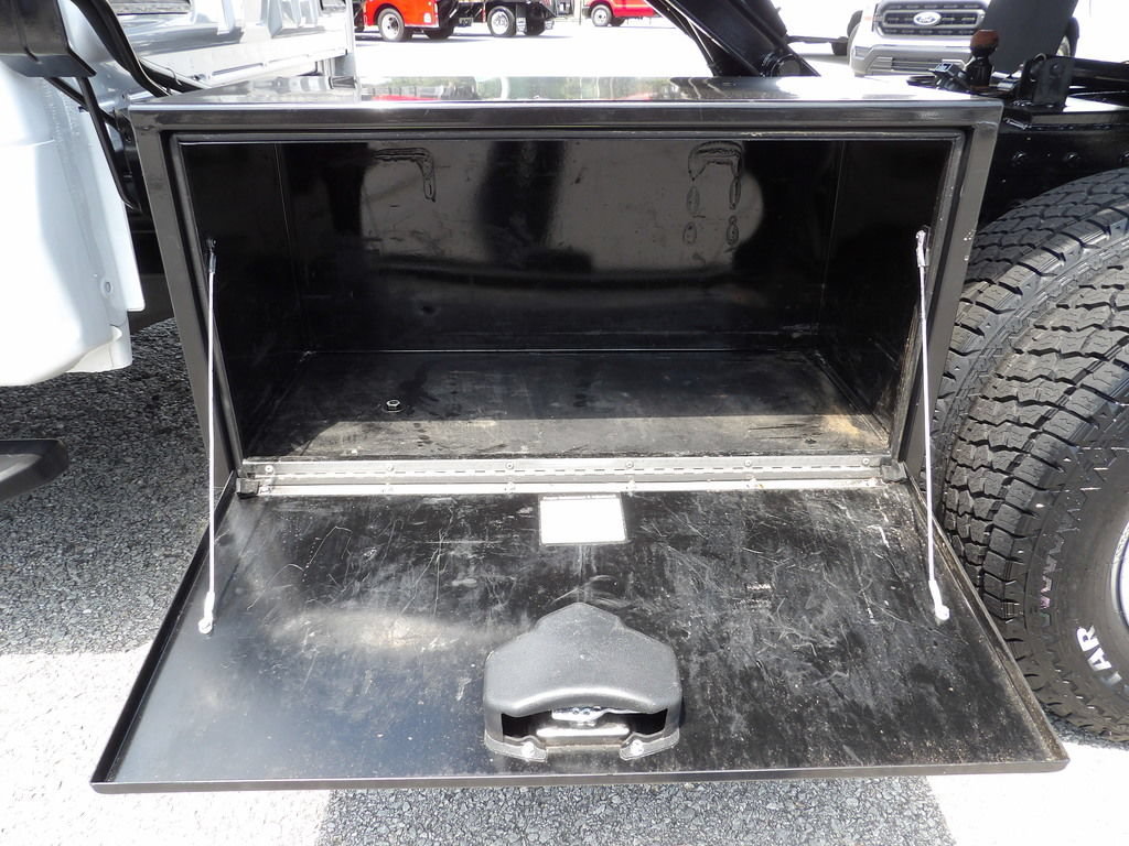 Used 2023 Ford F350 XL w/ Snow Plow Prep Package AWD/4WD image 63