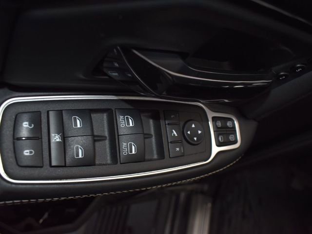 Used 2023 RAM 2500 Limited image 13