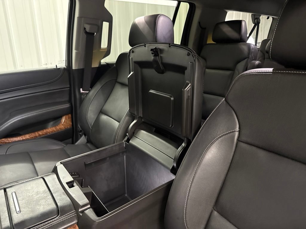Used 2018 Chevrolet Suburban Premier AWD/4WD image 42