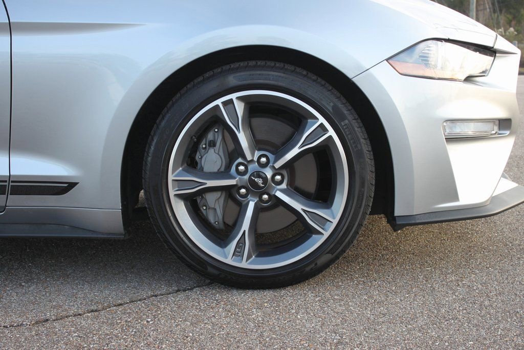 Used 2023 Ford Mustang GT Premium w/ Equipment Group 401A image 4