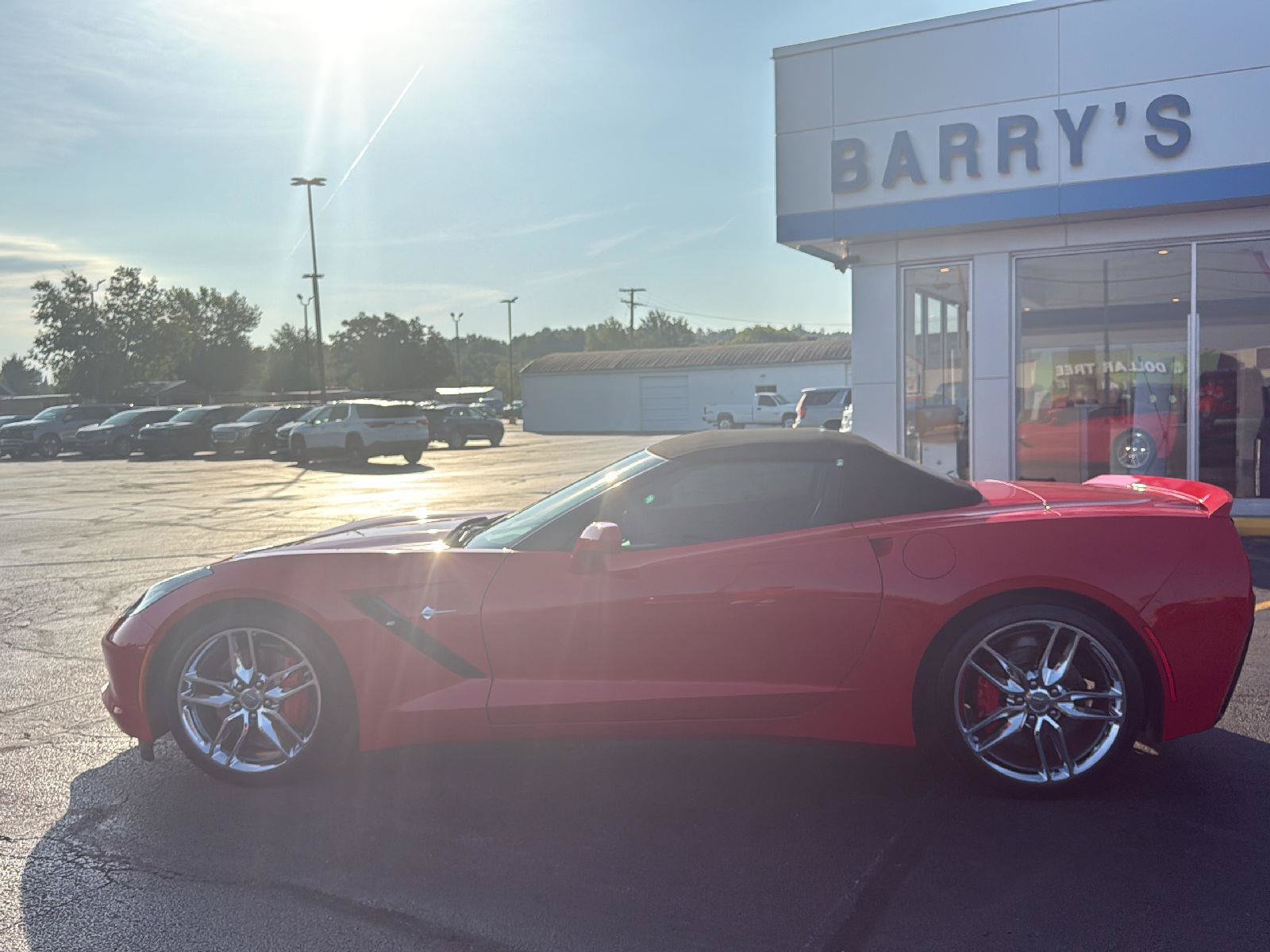 Used 2017 Chevrolet Corvette Stingray Convertible w/ Z51 3L RWD image 2
