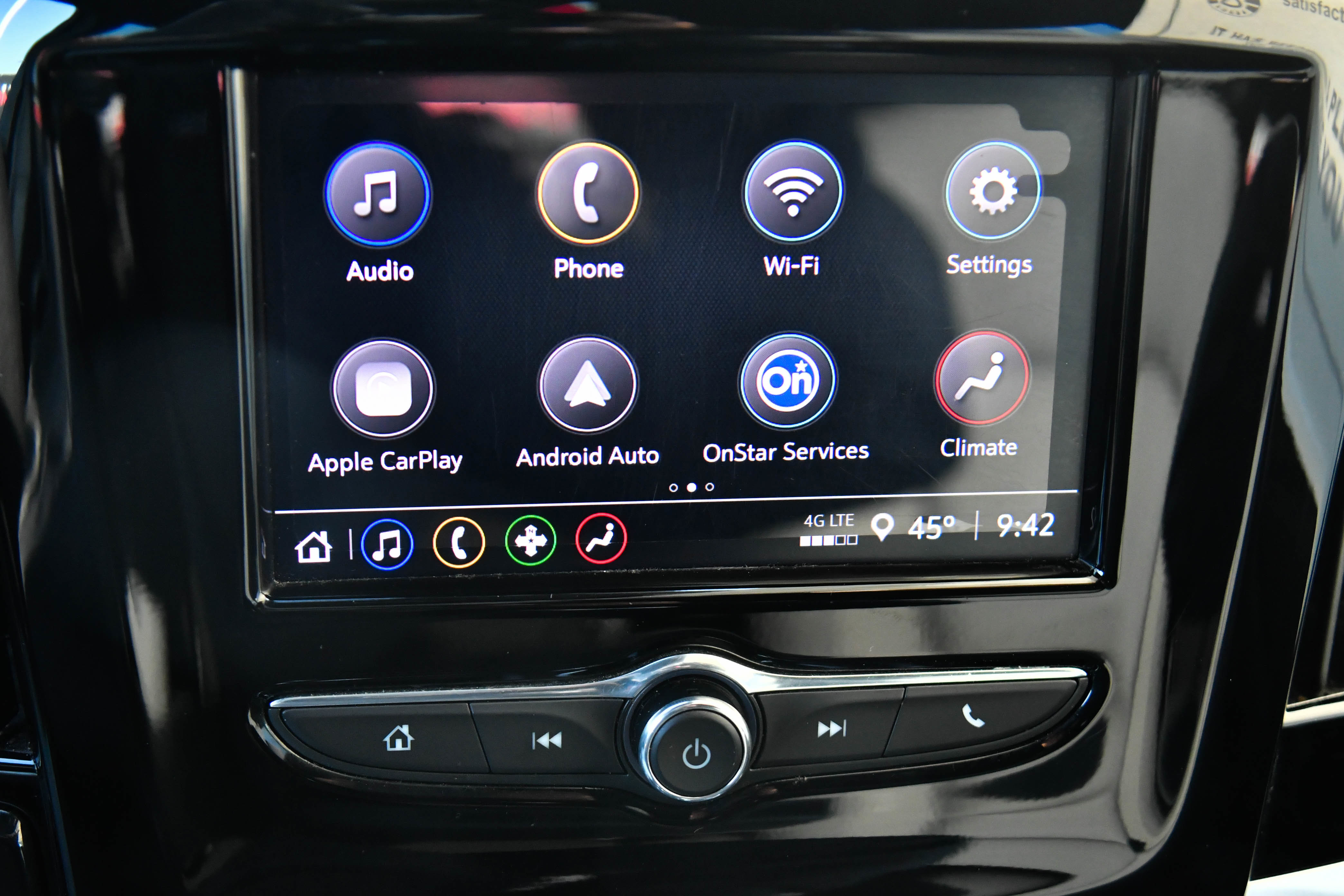 Used 2022 Chevrolet Traverse LT image 21