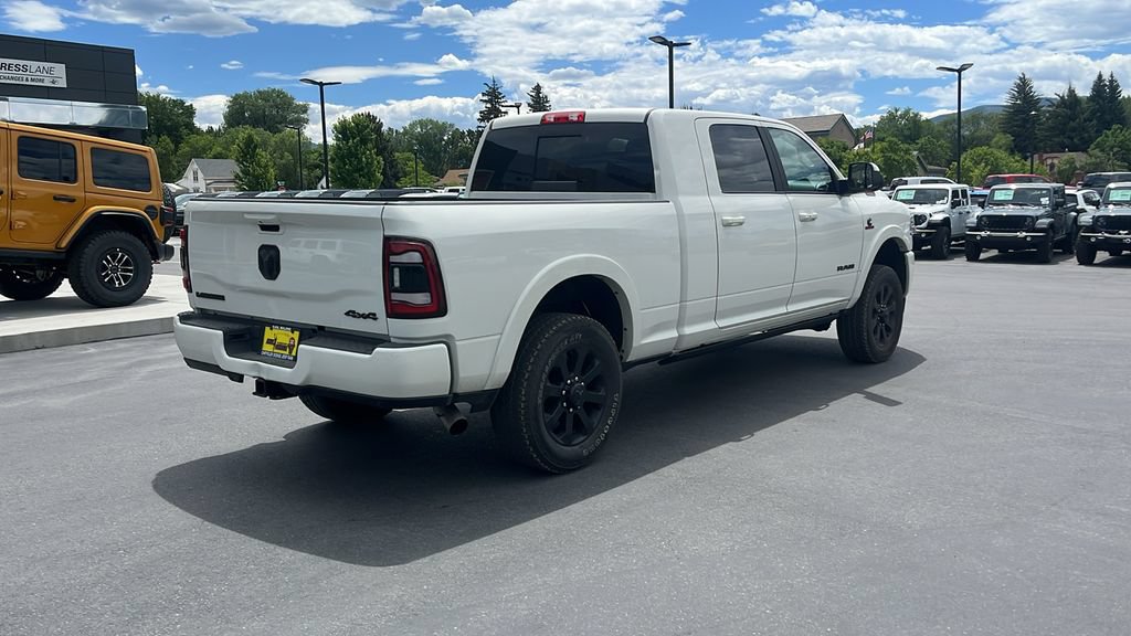 Used 2022 RAM 3500 Laramie AWD/4WD image 3