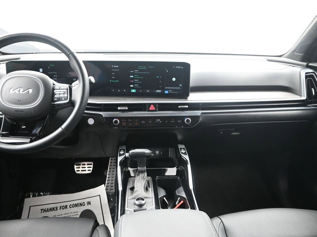Certified 2025 Kia Sorento SX Prestige image 35