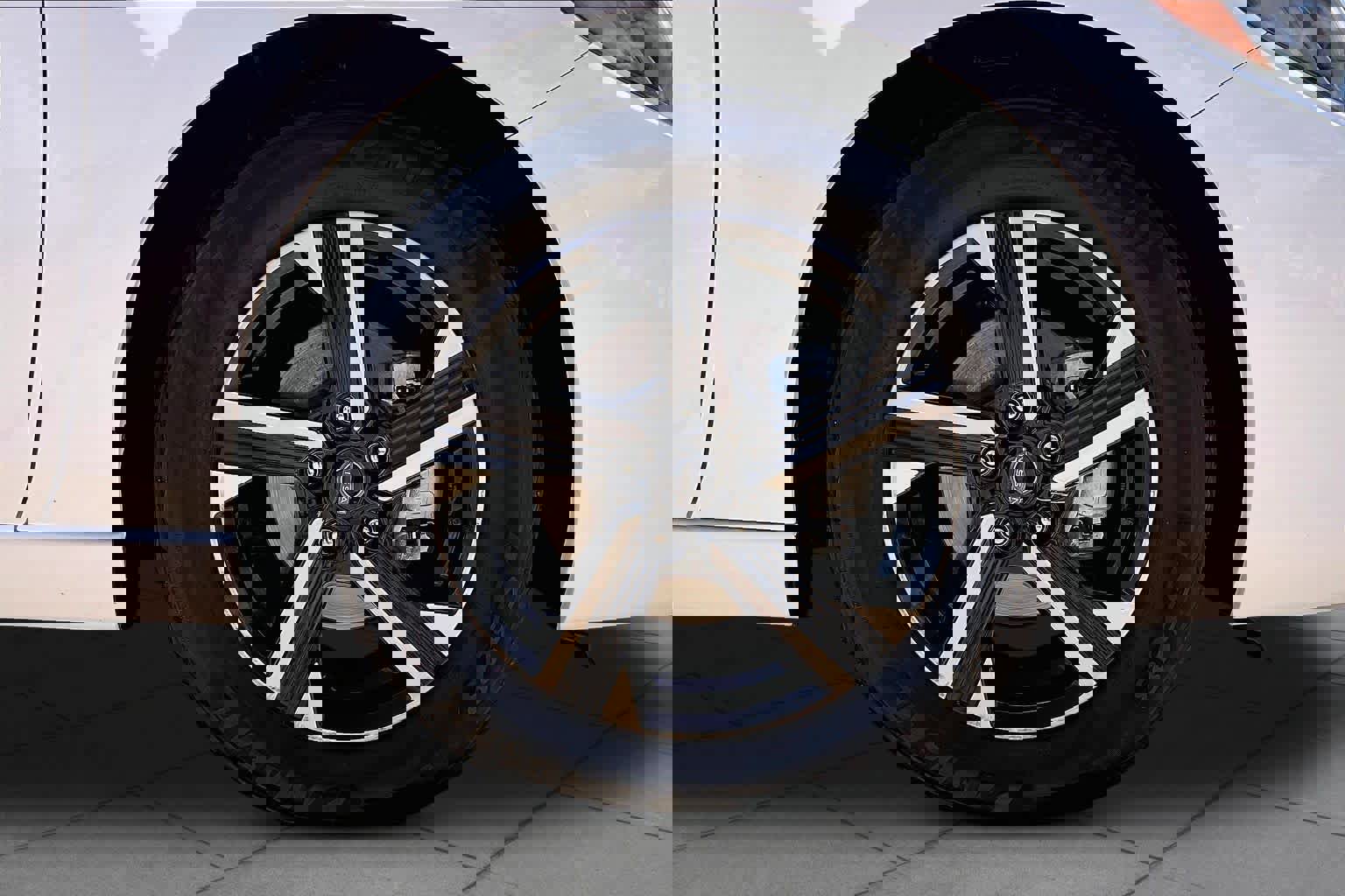 Used 2024 Nissan Sentra SV image 12