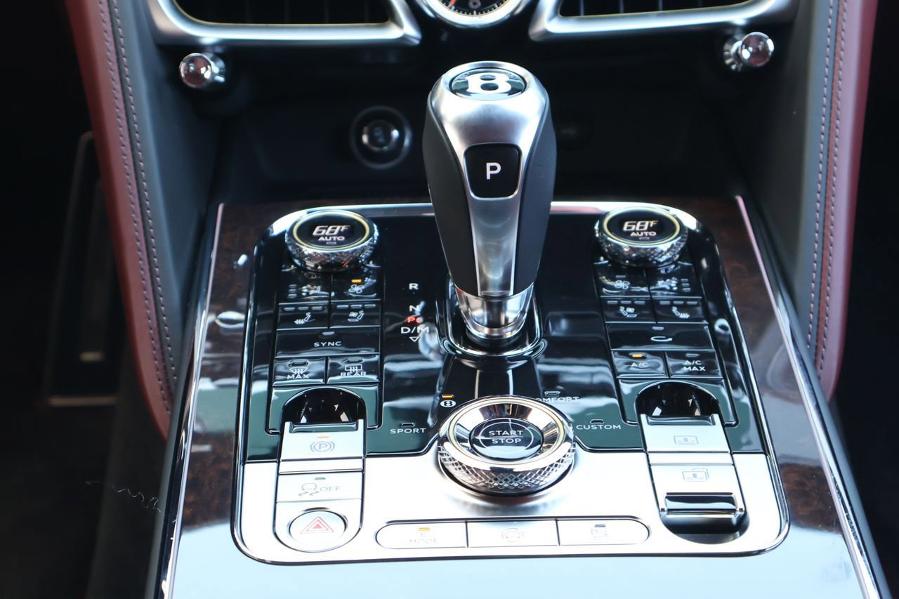 New 2026 Bentley Flying Spur Plug-In Hybrid AWD/4WD image 20