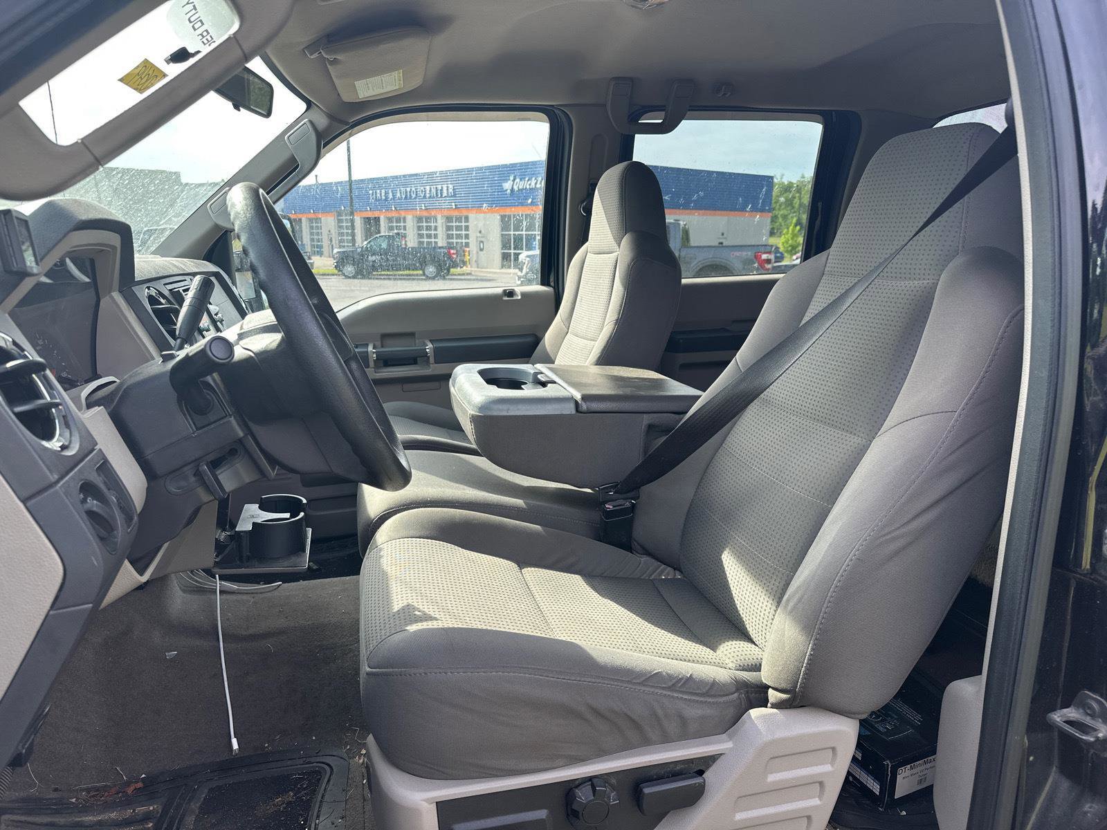 Used 2010 Ford F350 XLT RWD image 3