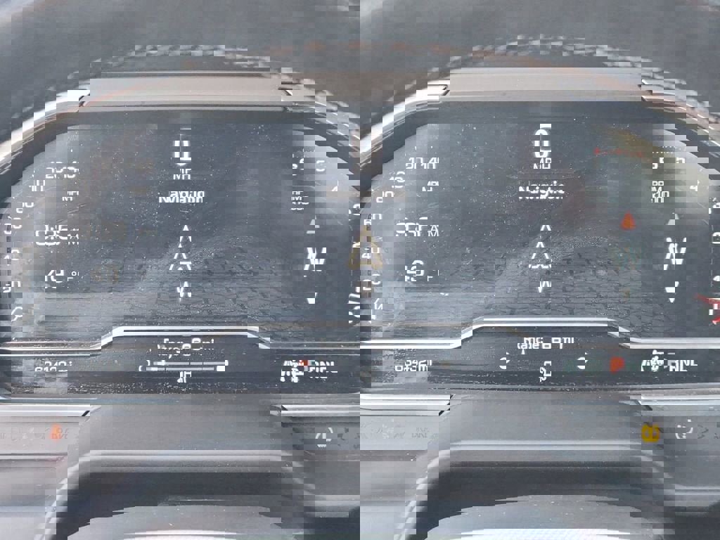 Used 2024 GMC Sierra 2500 Denali w/ Technology Package AWD/4WD image 24