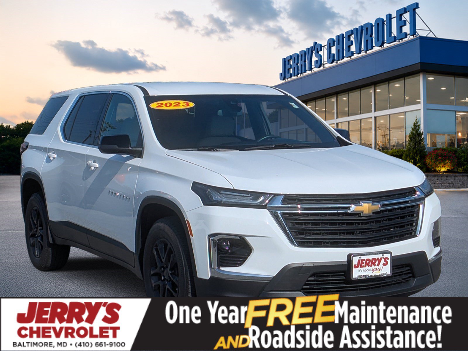 Used 2023 Chevrolet Traverse LS w/ LPO, Cargo Package AWD/4WD image 1