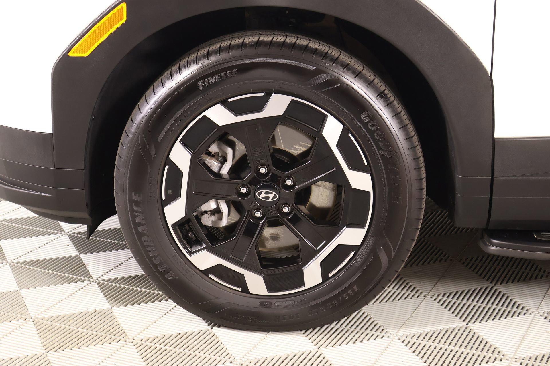 Certified 2026 Hyundai Santa Fe SEL image 17