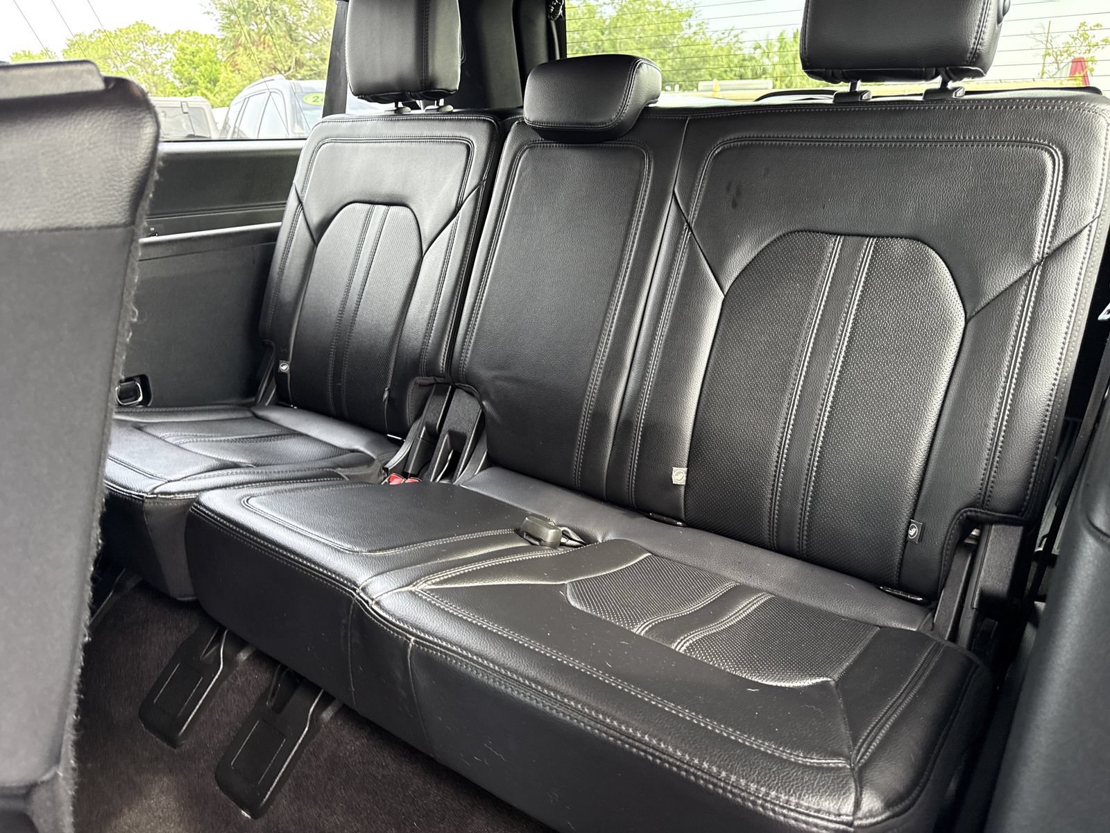 Used 2021 Ford Expedition Max Limited RWD image 22