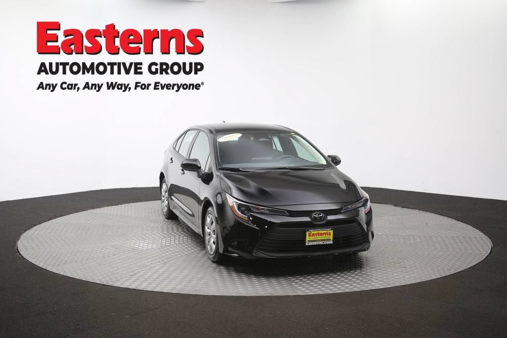 Used 2025 Toyota Corolla LE FWD image 51