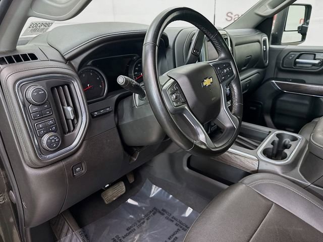 Used 2023 Chevrolet Silverado 3500 LTZ w/ LTZ Convenience Package image 11