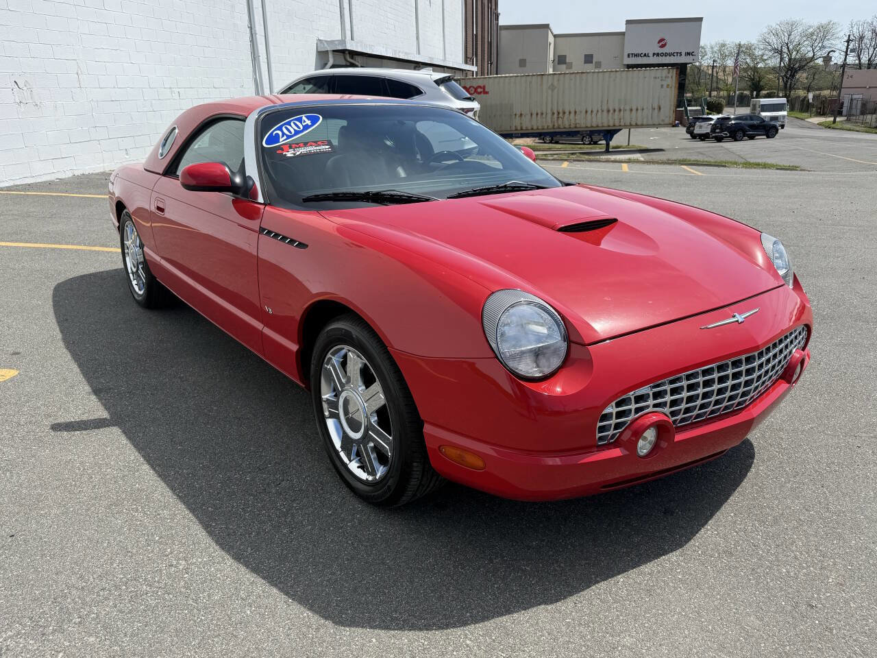 Used 2004 Ford Thunderbird Deluxe RWD image 7
