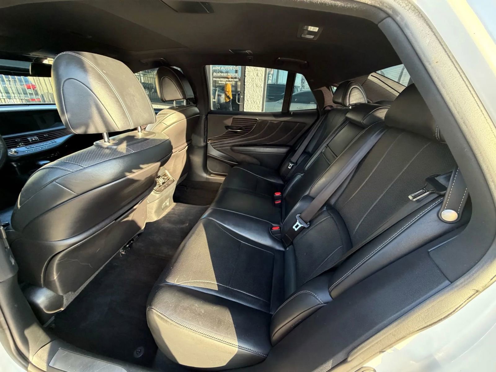 Used 2018 Lexus LS 500 AWD w/ Accessory Package (Z2) image 46