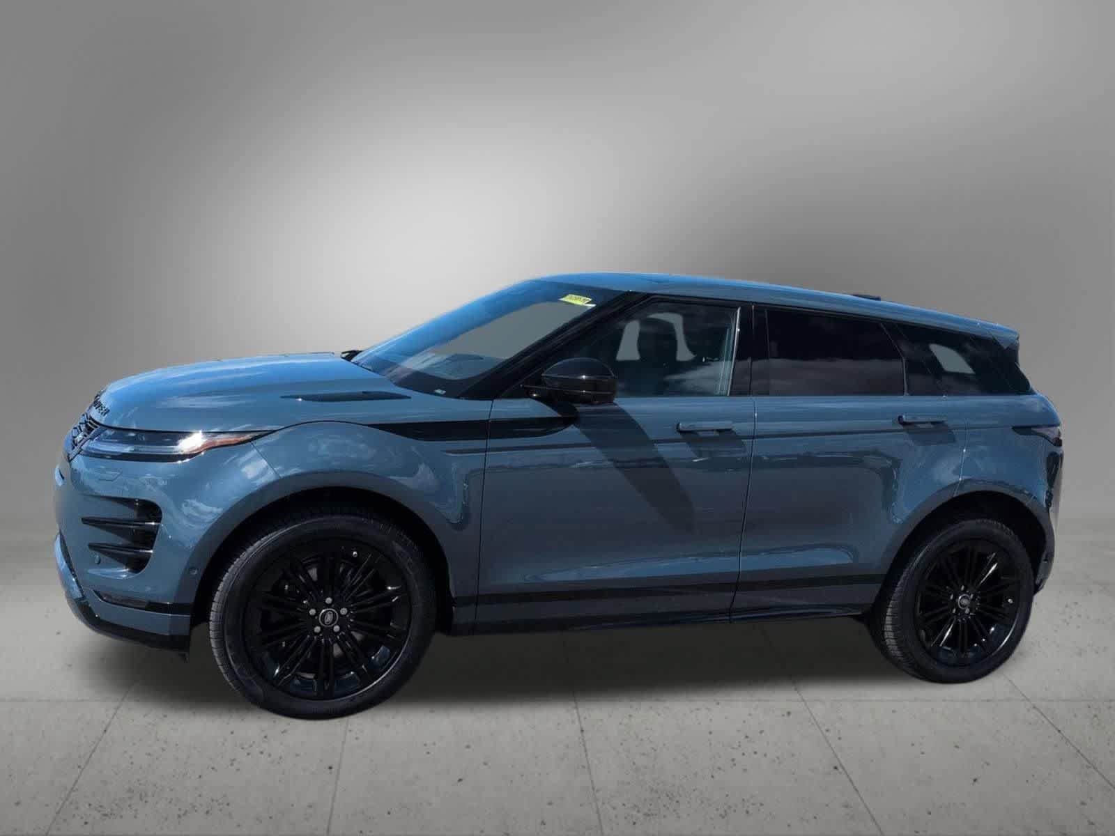 Certified 2026 Land Rover Range Rover Evoque Dynamic SE AWD/4WD image 3