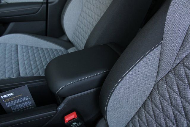 New 2025 Volkswagen Tiguan S AWD/4WD image 5