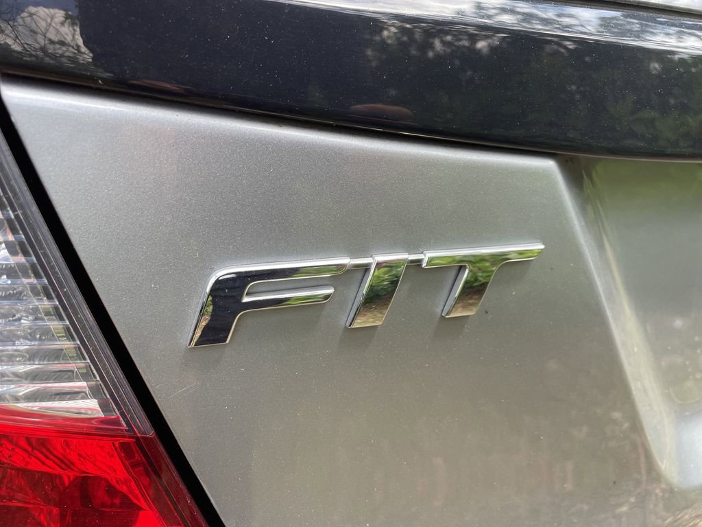 Used 2019 Honda Fit LX image 9