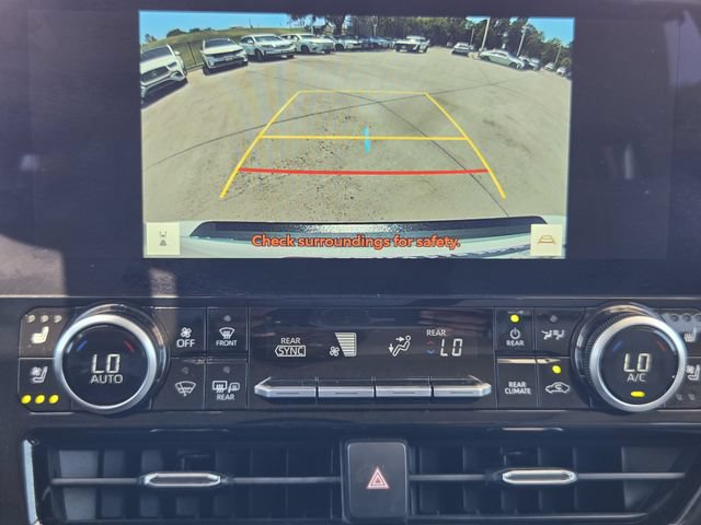 Certified 2026 Toyota Highlander Limited AWD/4WD image 16