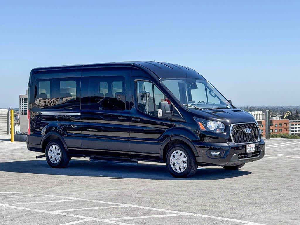 Used 2025 Ford Transit 350 XLT RWD image 3