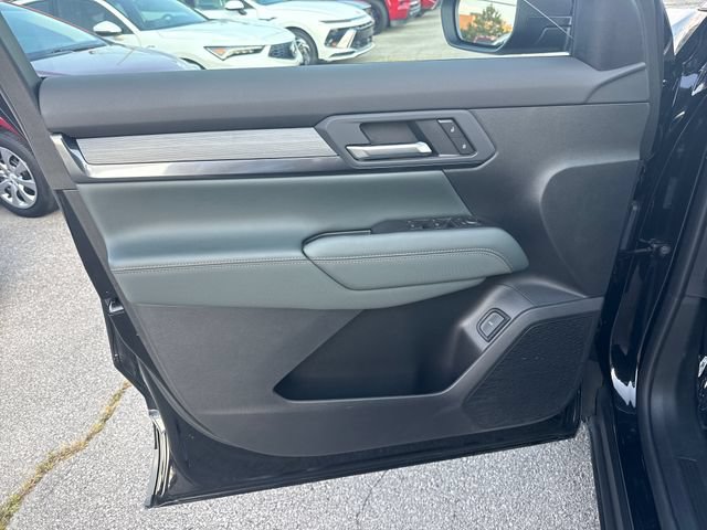 Used 2026 GMC Terrain AT4 AWD/4WD image 12