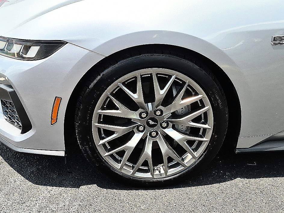 Used 2024 Ford Mustang GT Premium RWD image 10