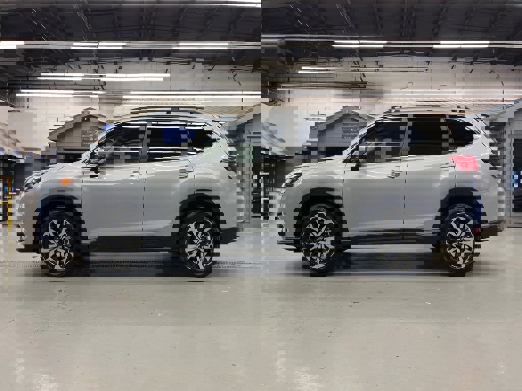 Certified 2024 Subaru Forester Limited image 4