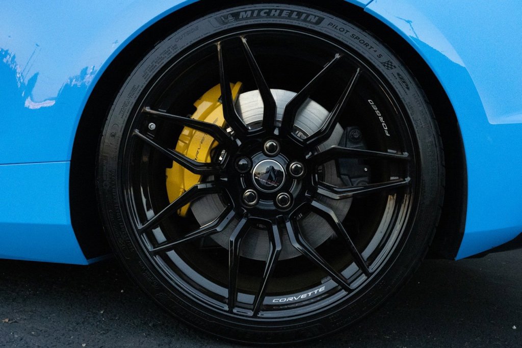 Used 2025 Chevrolet Corvette Z06 w/ Stealth Interior Trim Package image 11