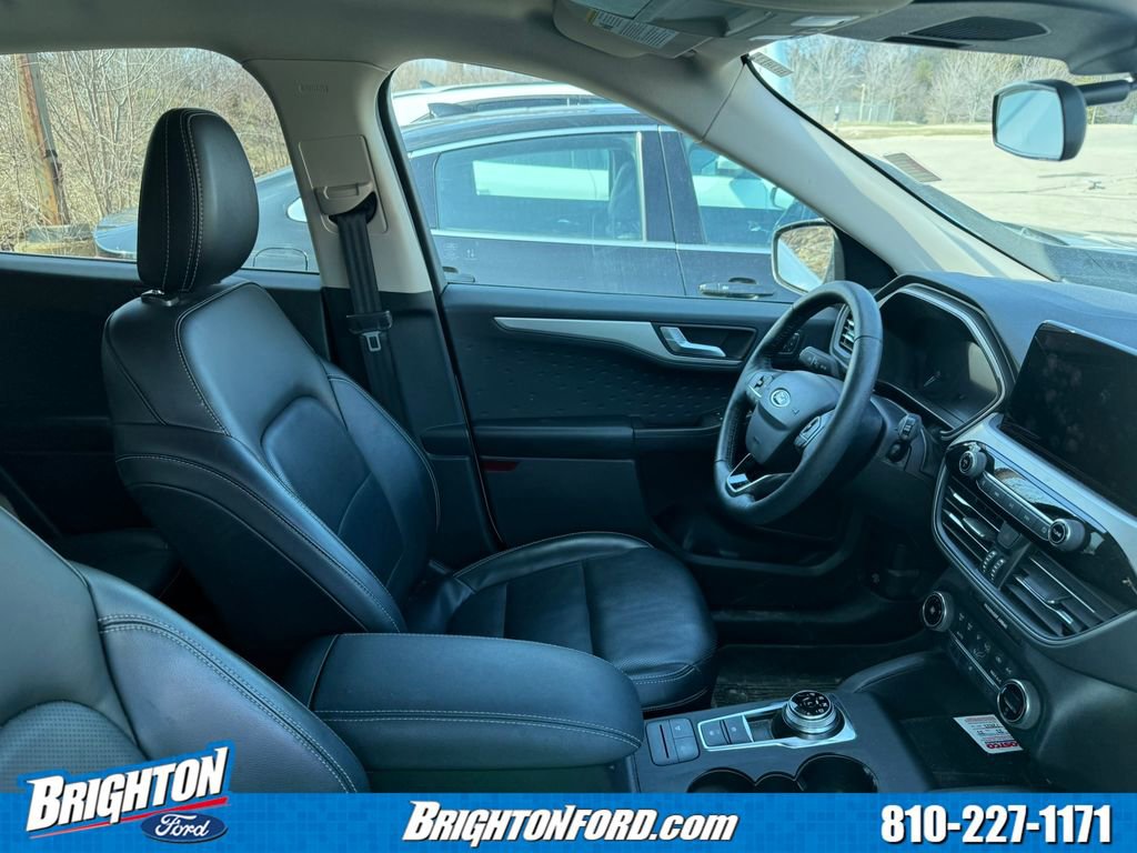 Used 2020 Ford Escape SEL image 8