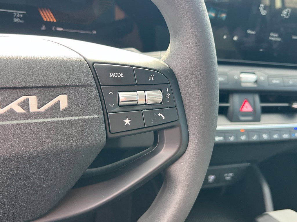 Certified 2026 Kia K4 FWD image 21